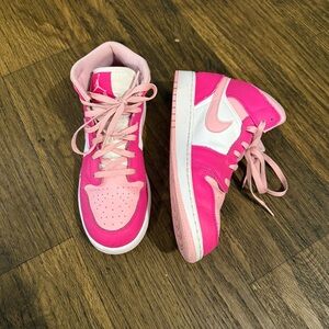 Jordan 1 Mid Fierce Pink Size 7Y